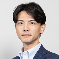  関 隆進